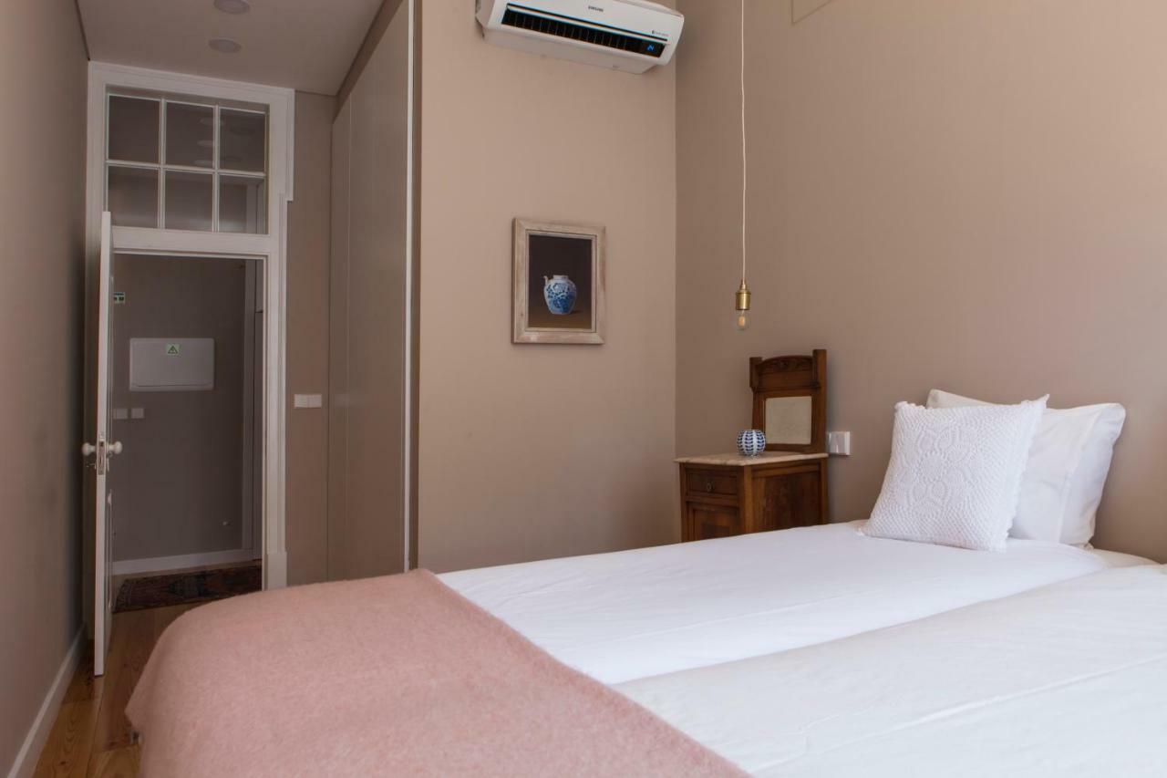 Alfama Baixa: Historic Charm with Modern Comforts Lisbon Exterior photo