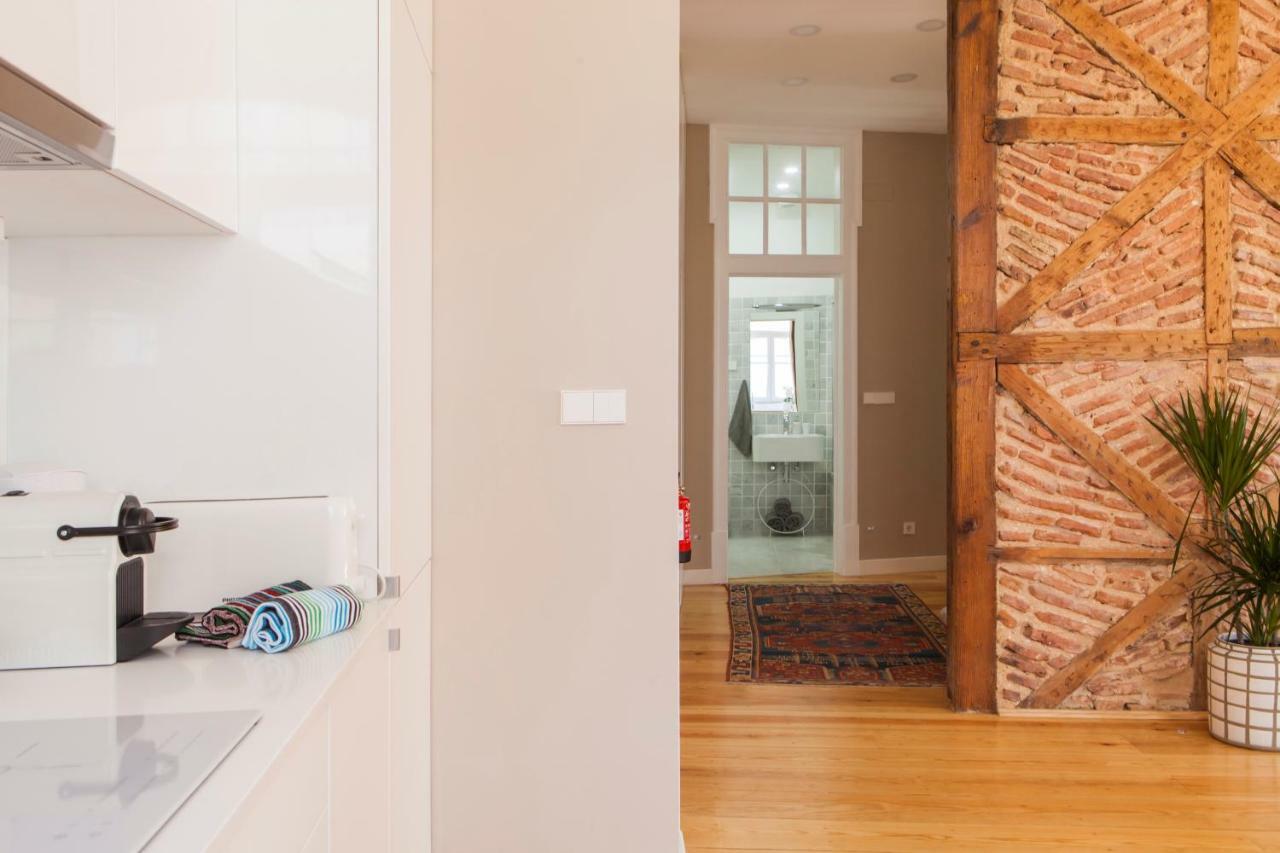 Alfama Baixa: Historic Charm with Modern Comforts Lisbon Exterior photo
